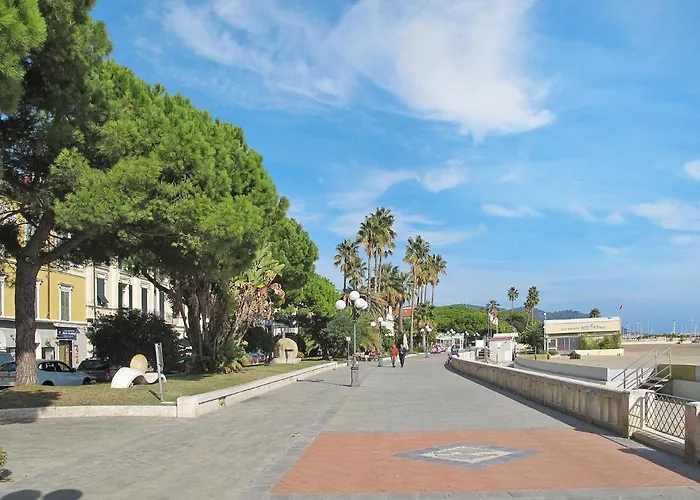 Alessandro By Interhome Apartman Diano Marina